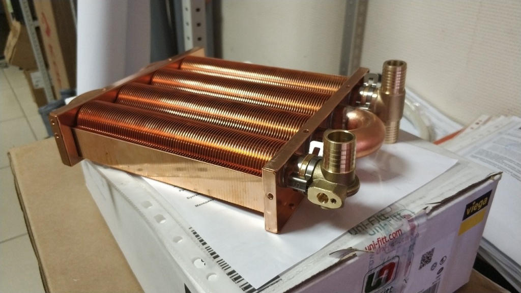 Медный теплообменник без защитного покрытия.jpg